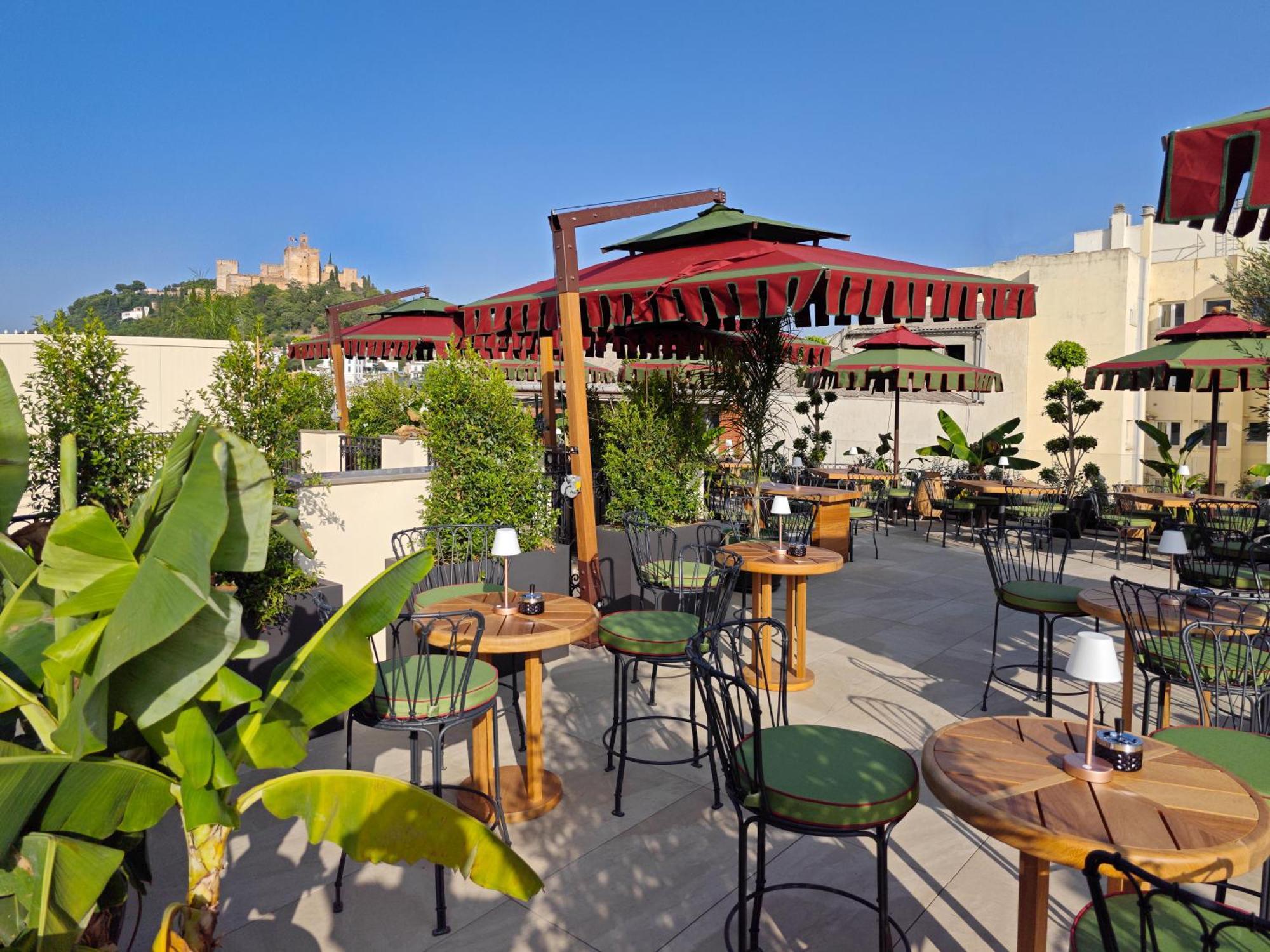 Palacio Gran Via, A Royal Hideaway Hotel Granada Exterior photo