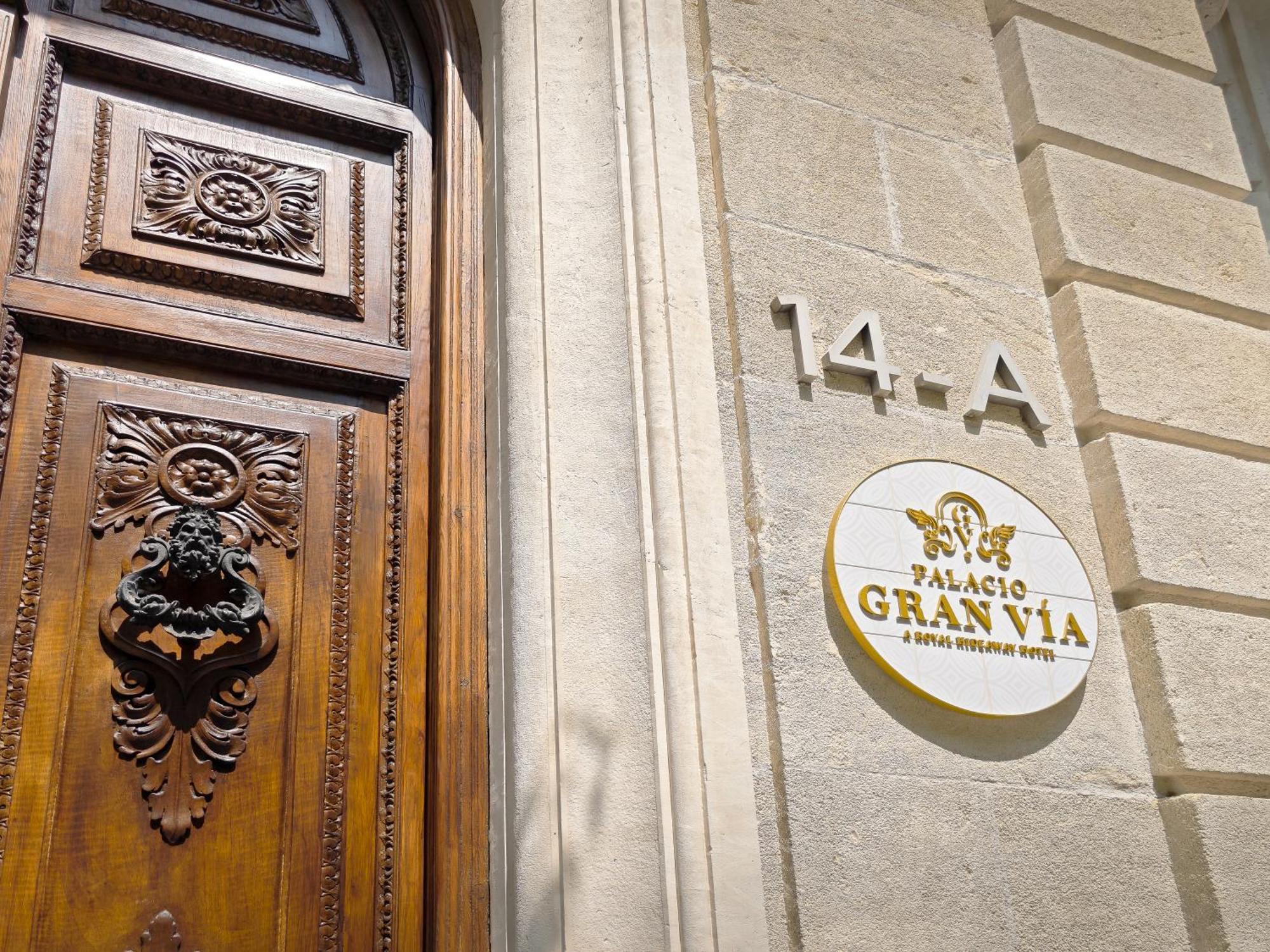 Palacio Gran Via, A Royal Hideaway Hotel Granada Exterior photo